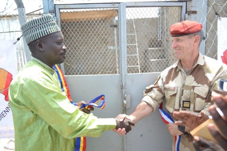 Chadian community celebrates new French-built well in Abéché