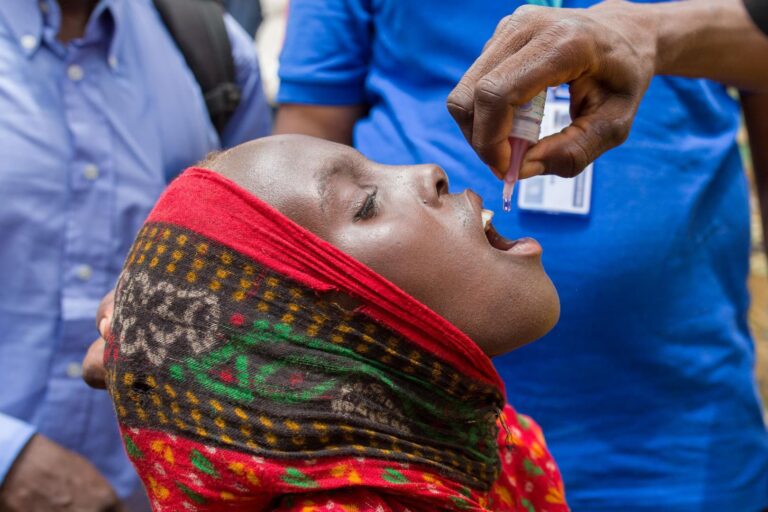 Cameroon launches polio vaccination campaign in coordination with Chad, Nigeria, and Central African Republic