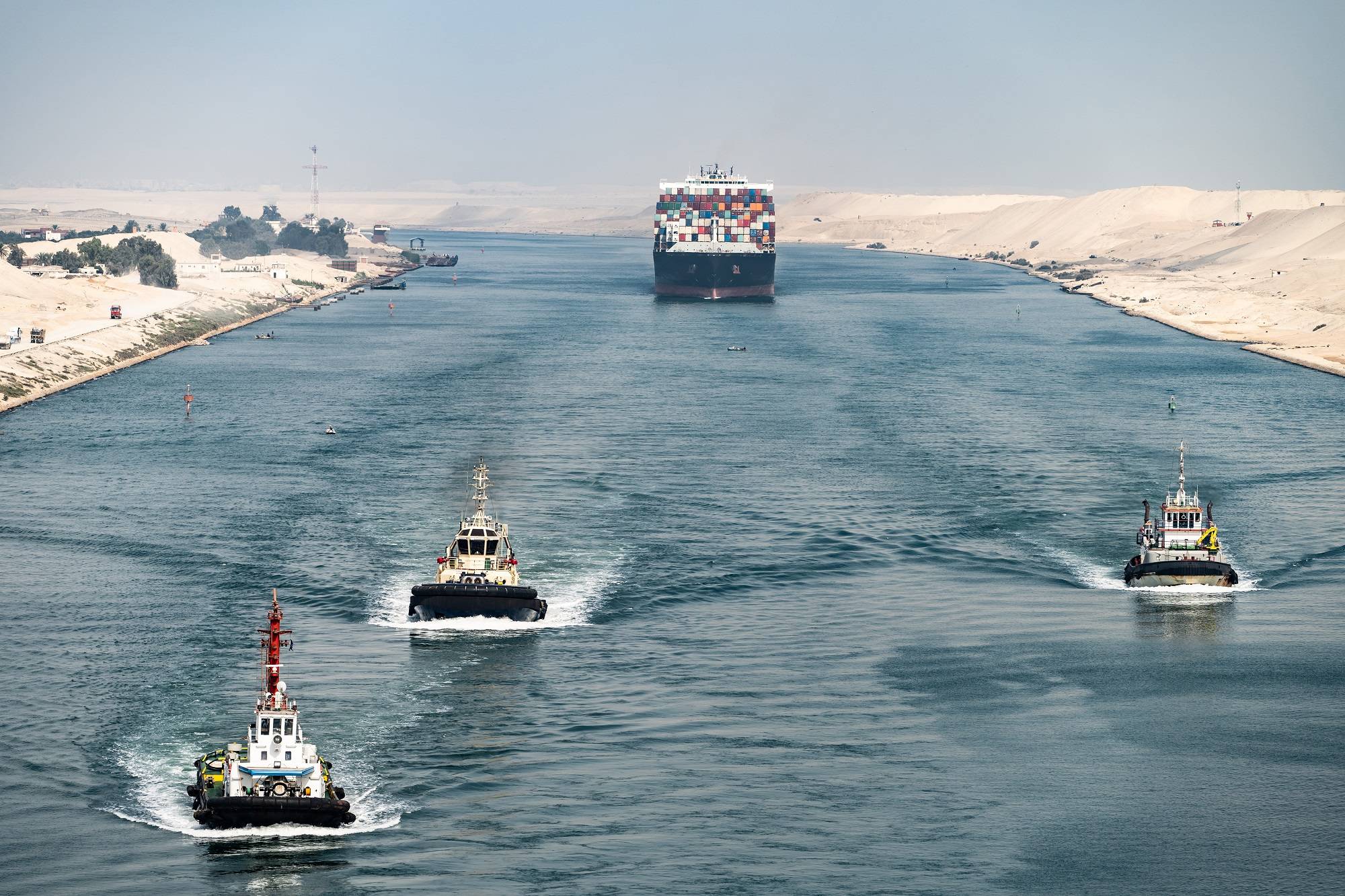 Egypt’s Suez canal to receive new tugboats as construction progresses