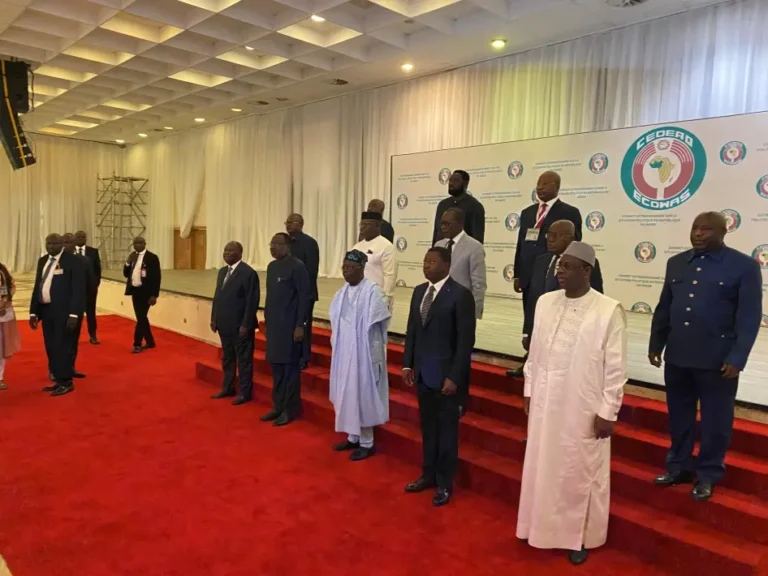 Burkinabe legislators join Niger's refoundation council session in show of regional solidarity