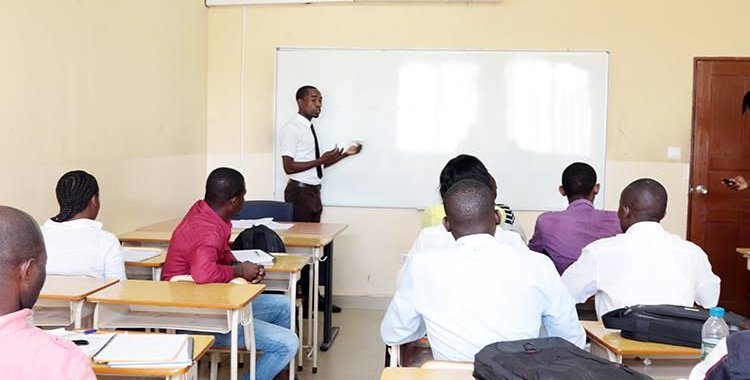 Angola suspends new enrolments at health technical institutes for five years to reform sector
