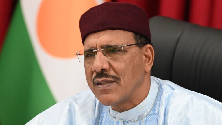 Niger: Mohamed Bazoum remains a prisoner of power two years after coup