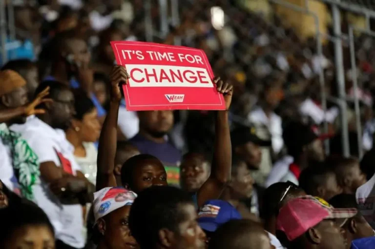 Liberia: secret $100,000 severance deals with suspended telecom chiefs spark controversy