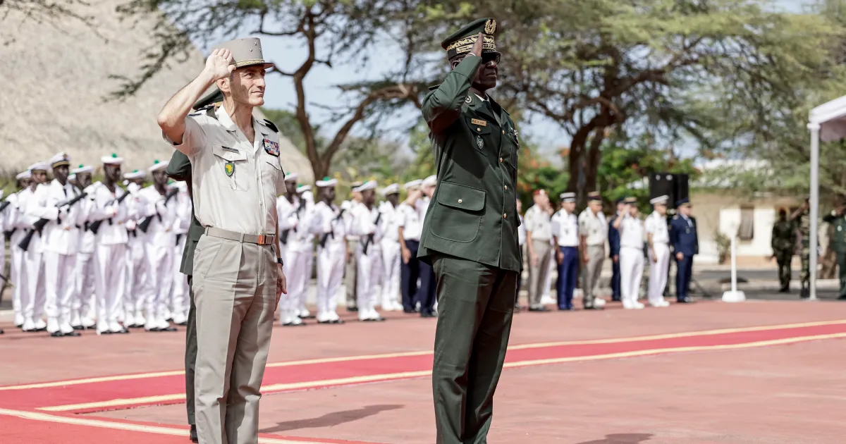 Senegal’s president inspects military sites returned by France, marking historic shift in partnership