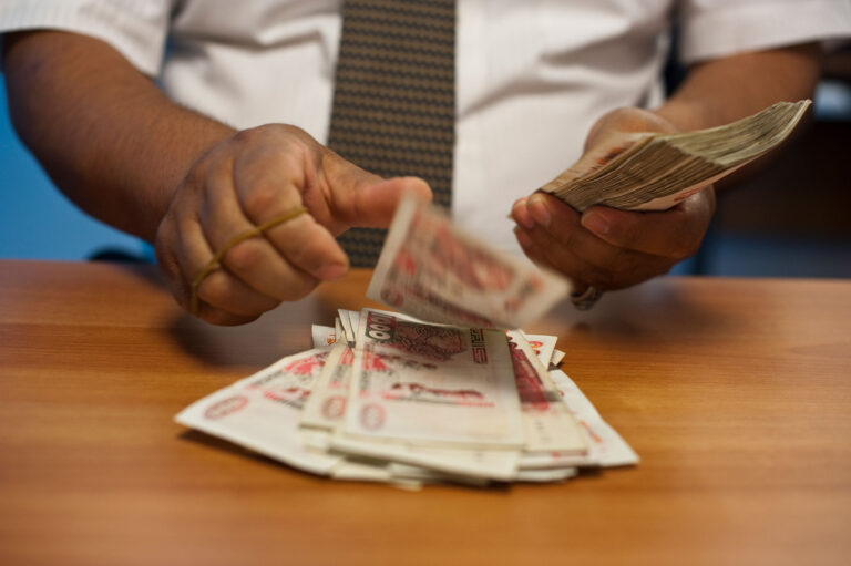 Algeria: new anti-money laundering law sparks debate amid concerns over true reform