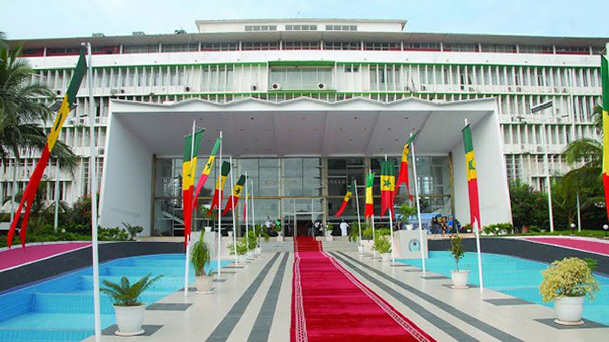 Vietnam strengthens diplomatic and trade ties with Senegal in landmark visit