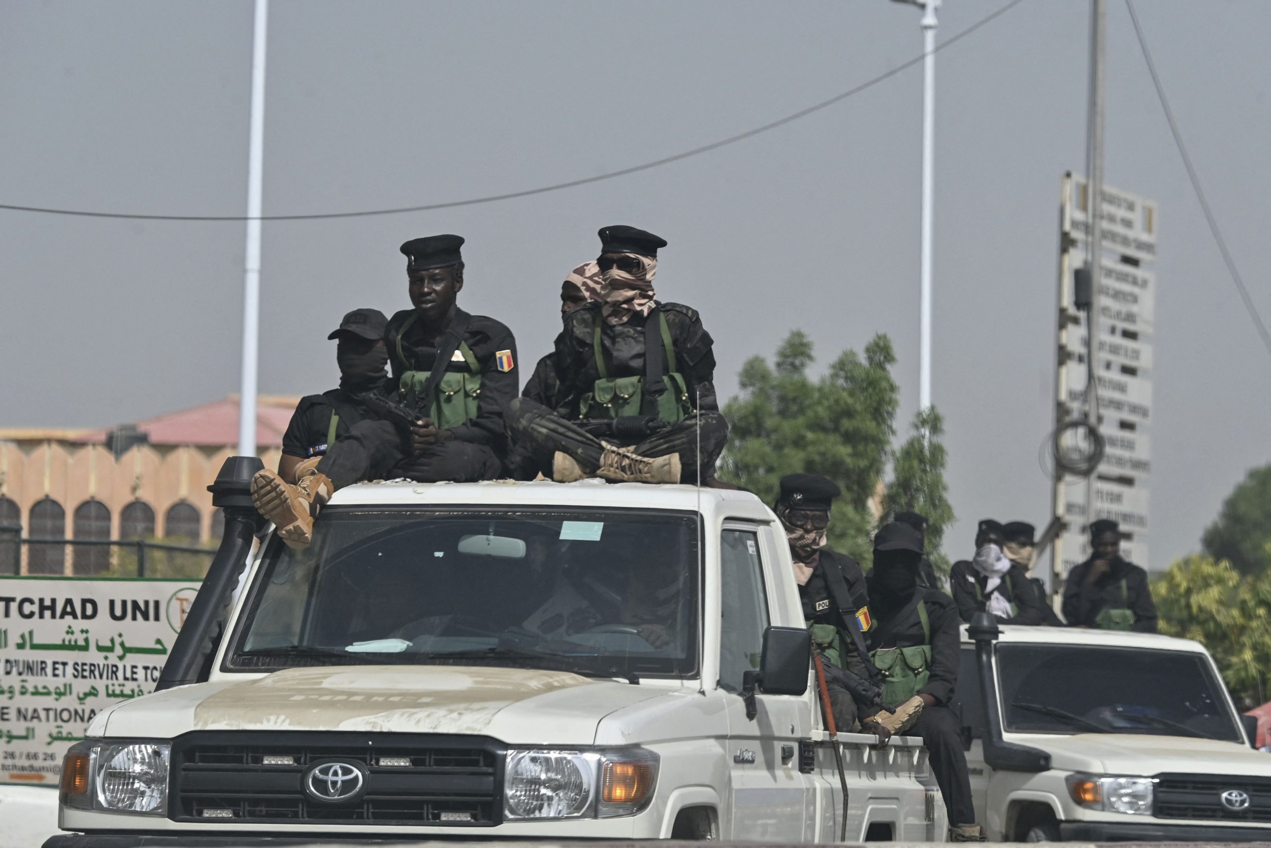 Chad: Pre-trial detention of three journalists confirmed
