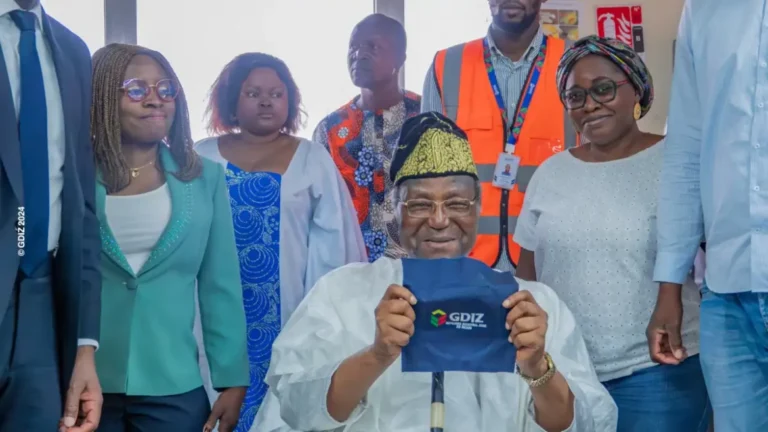 Benin: Former president soglo marvels at the transformed international conference centre