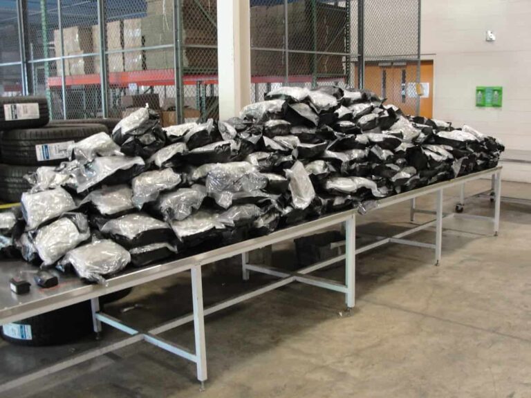 Mali: Customs seize 104 cannabis balls in cross-border trucks