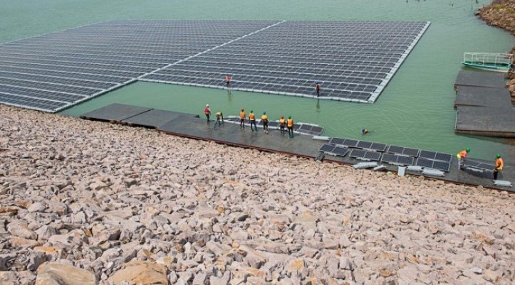 Ghana pioneers solar-powered net hauler to ease burden on artisanal fishers