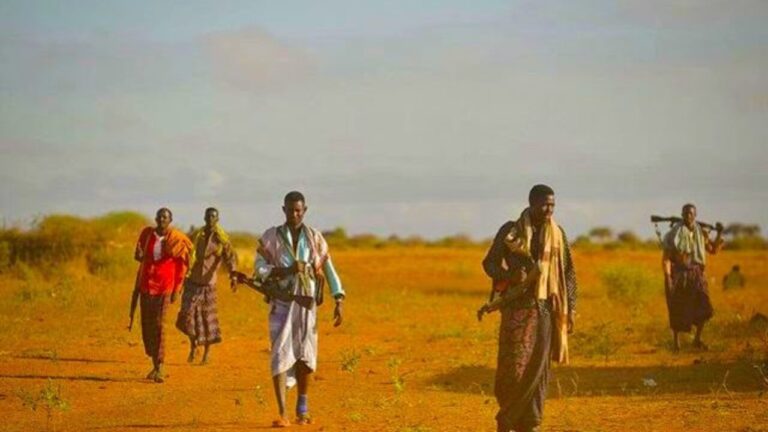 Somalia: 22,000 displaced as fierce fighting devastates hiraan region
