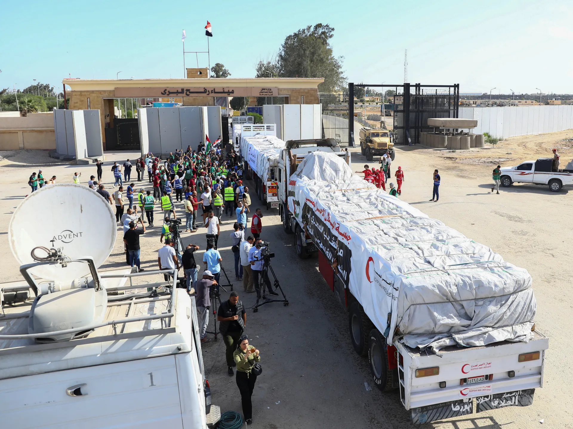 Egypt 63 aid trucks enter Gaza amid ongoing conflict