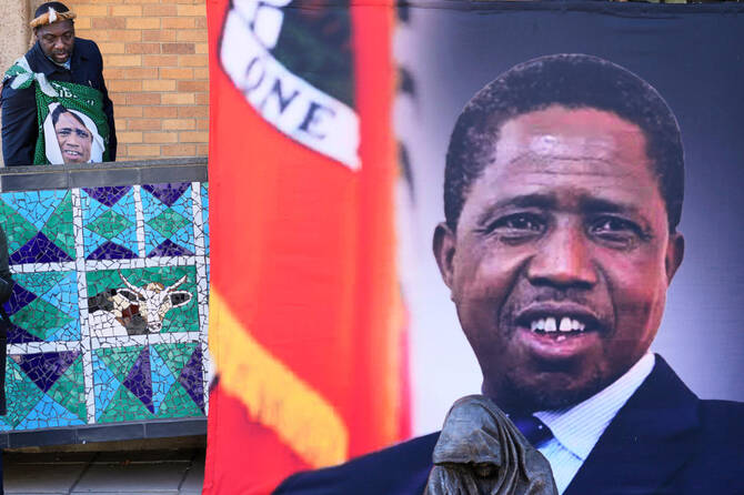 Zambia: burial of former president Lungu put on hold amid legal battle