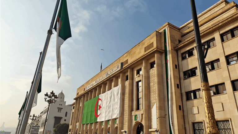 Algeria to seal landmark gas deal with exxon and chevron