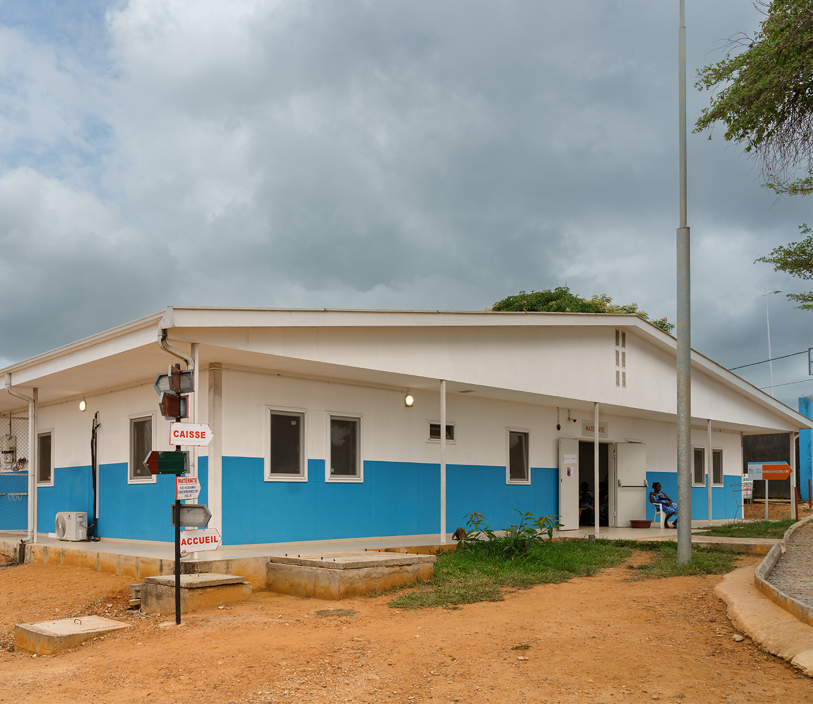 Ivory Coast: new infrastructure projects launched to boost health and education in Worodougou