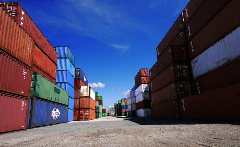 Algeria trade deficit widens as imports soar and exports slump
