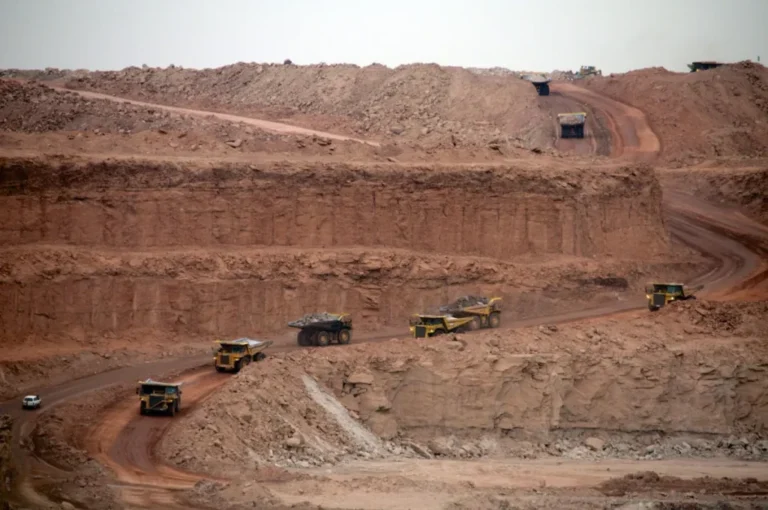 Niger nationalizes SML, asserts control over gold mines
