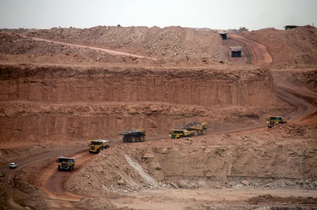 Niger nationalizes SML, asserts control over gold mines