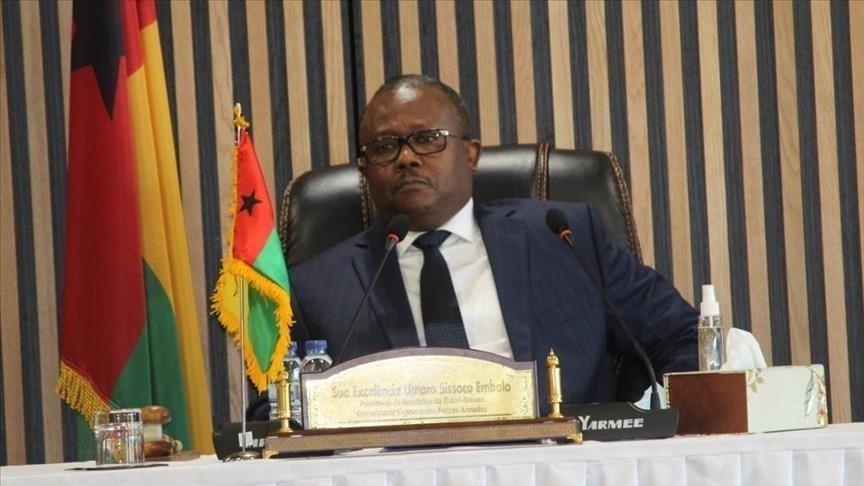 Guinea-Bissau president dissolves government led by Rui Duarte de Barros