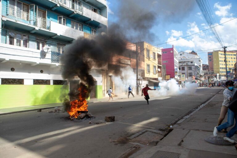 Madagascar: SADC and AU urge restraint amid violent protests