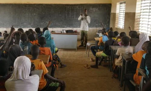Burkina Faso student proposes reforms to enhance RTB Radio news columns