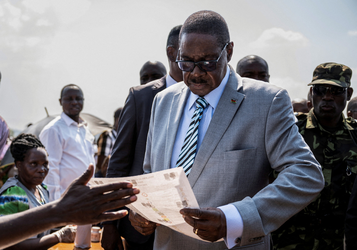 Malawi: Peter Mutharika declared elected president