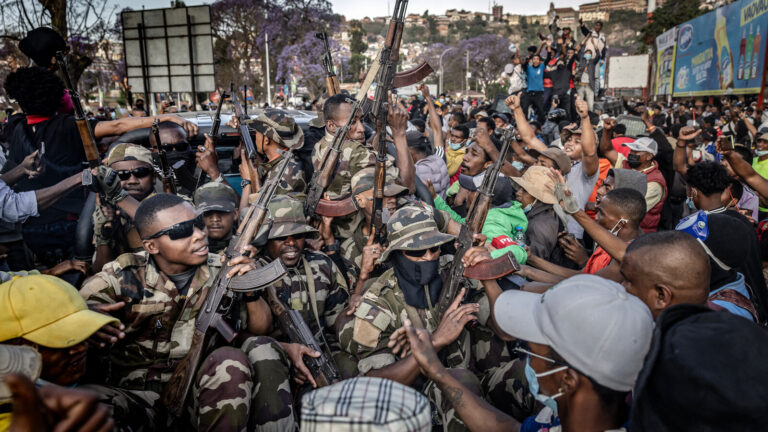 Madagascar: Tensions Escalate as Soldiers Attempt to Seize State Media Amid Growing Protests