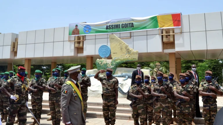 Mali: eleven soldiers dismissed amid alleged plot in armed forces