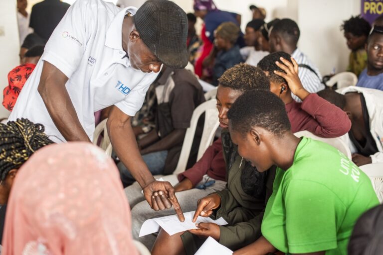 ivory coast: multisectoral meetings held to improve community health initiatives in fight against hiv, tuberculosis, and cervical cancer